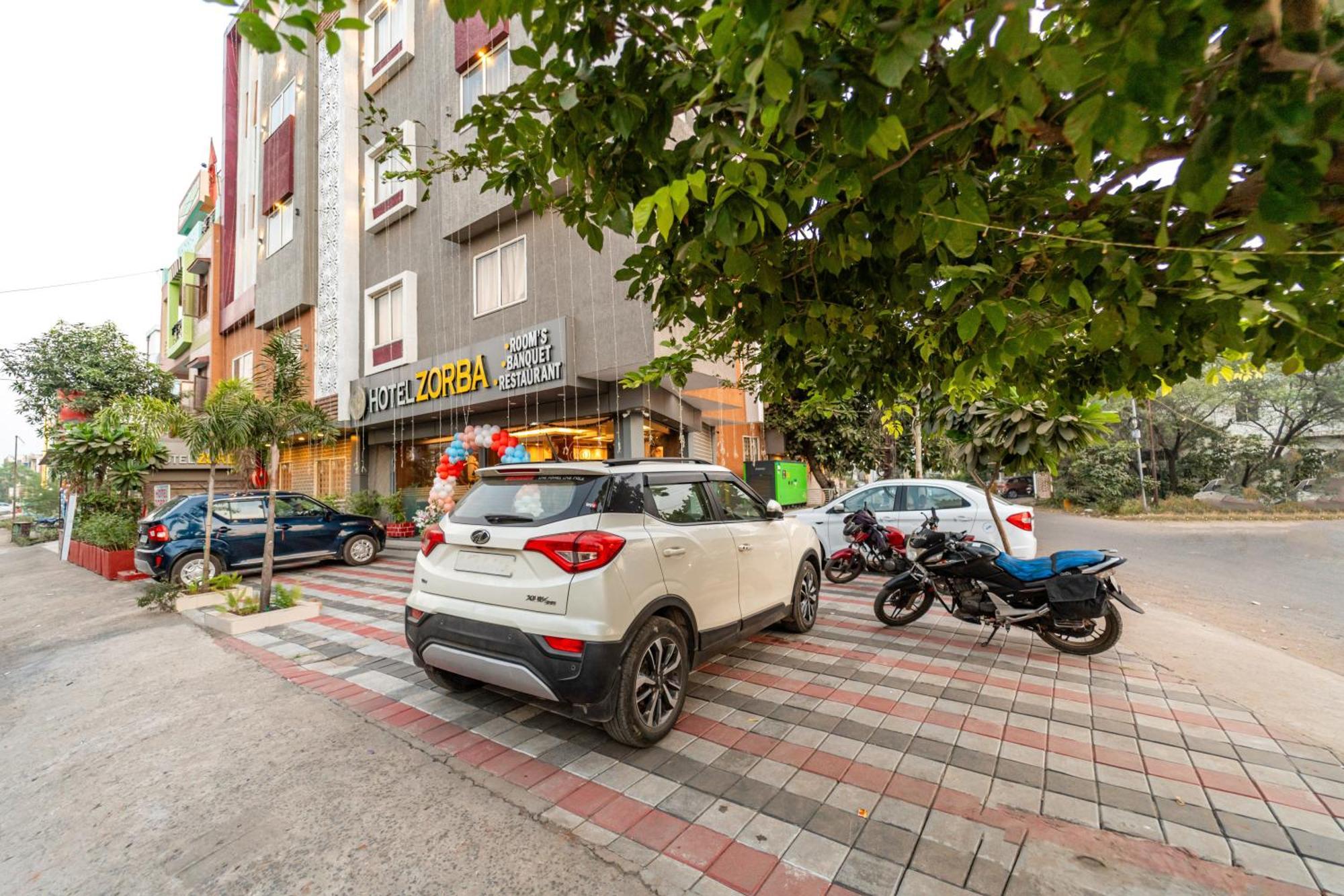 Treebo Premium Zorba Ξενοδοχείο Μποπάλ Εξωτερικό φωτογραφία